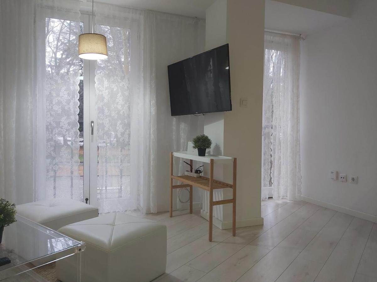 Luminoso Apartamento Canton Ferrol Exterior photo